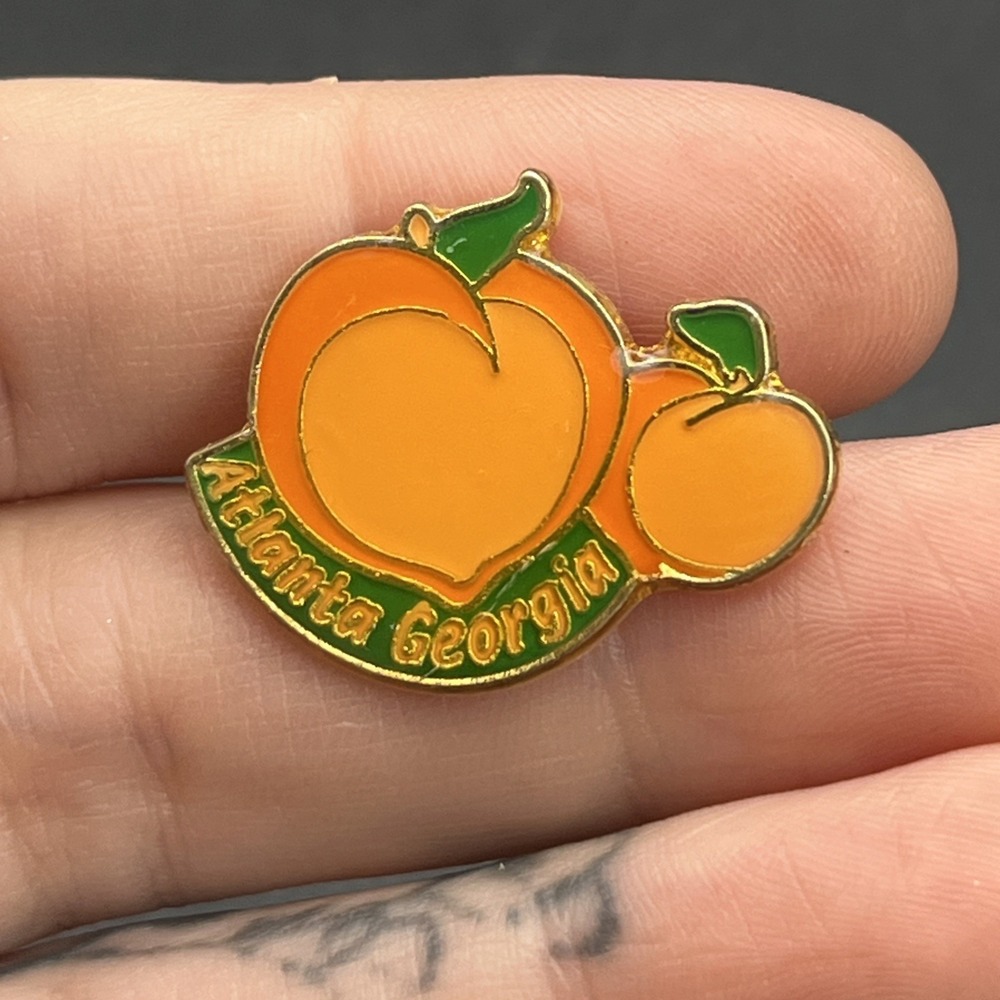 Atlanta Georgia Peaches Fruit Lapel Hat Pin